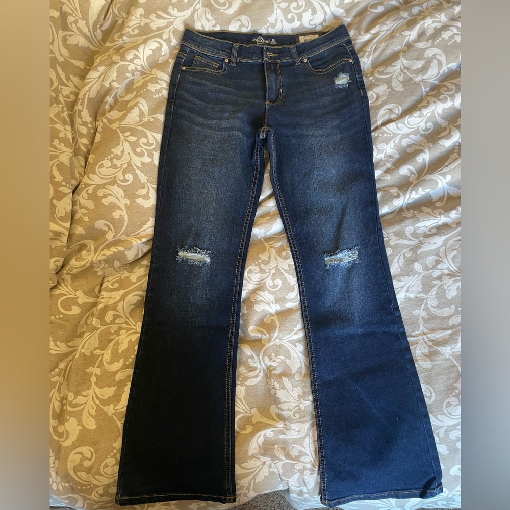 Distressed Blue Jordache Girls Bootcut Jeans Size 16